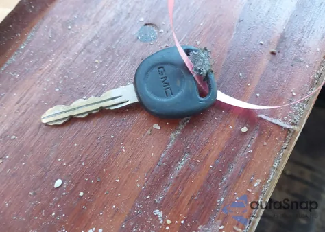 2005 GMC Savana Standard from USA, damaged, VIN 1GTGG25V951900049